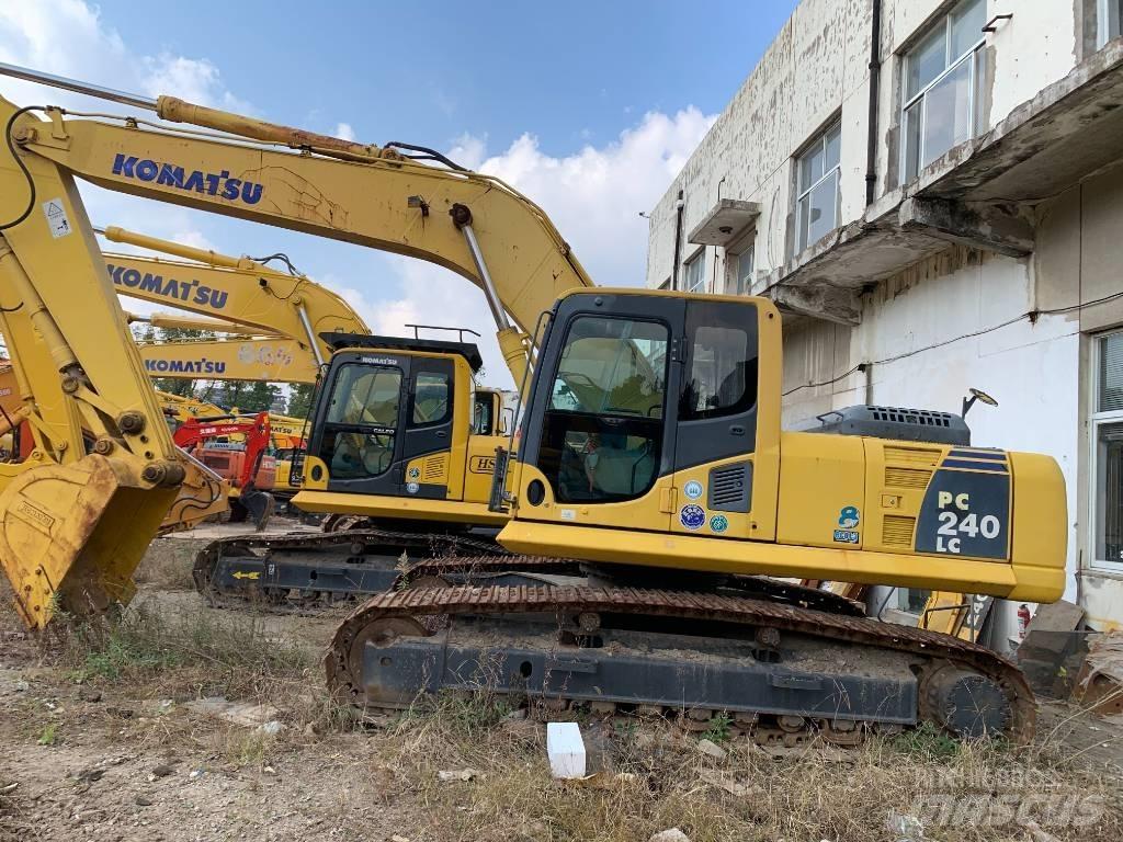 Komatsu PC 240 Гусеничные экскаваторы