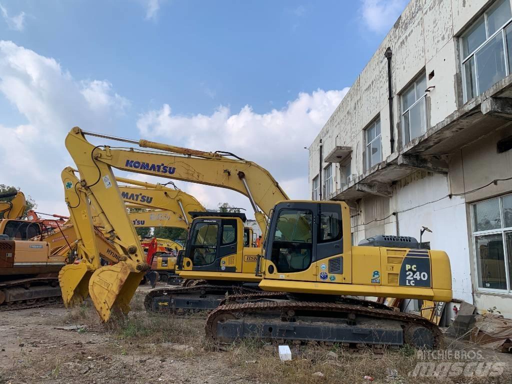 Komatsu PC 240 Гусеничные экскаваторы