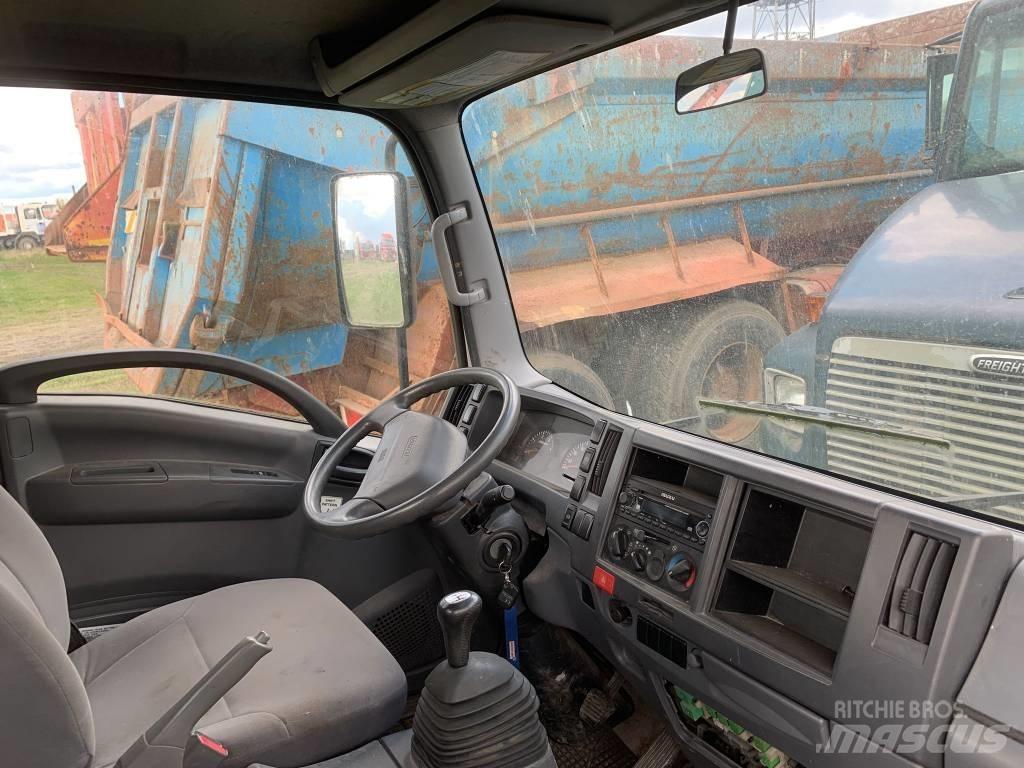 Isuzu FOR PARTS Изотермический фургон