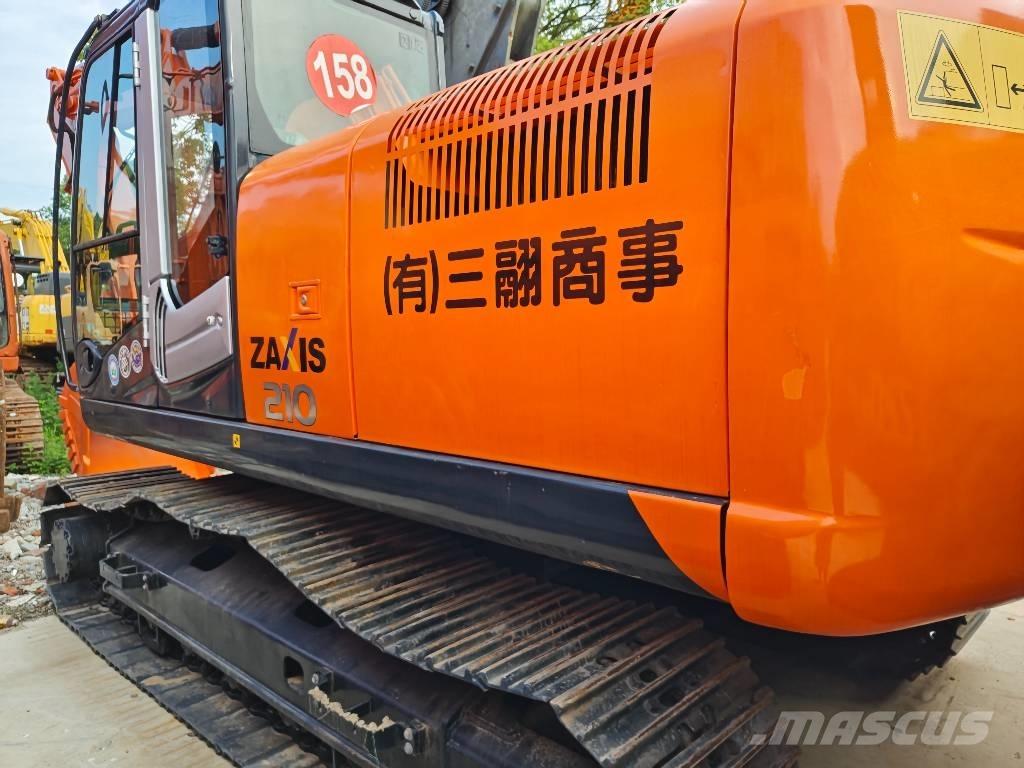 Hitachi ZX 210 Гусеничные экскаваторы