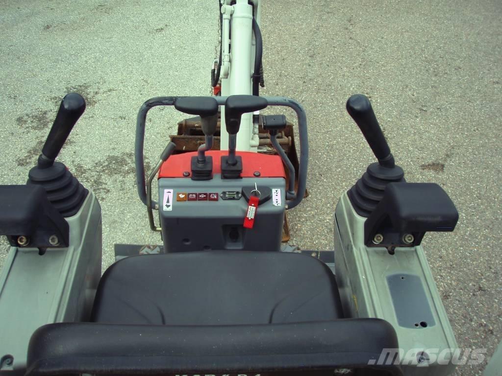 Takeuchi TB 210 R Мини-экскаваторы