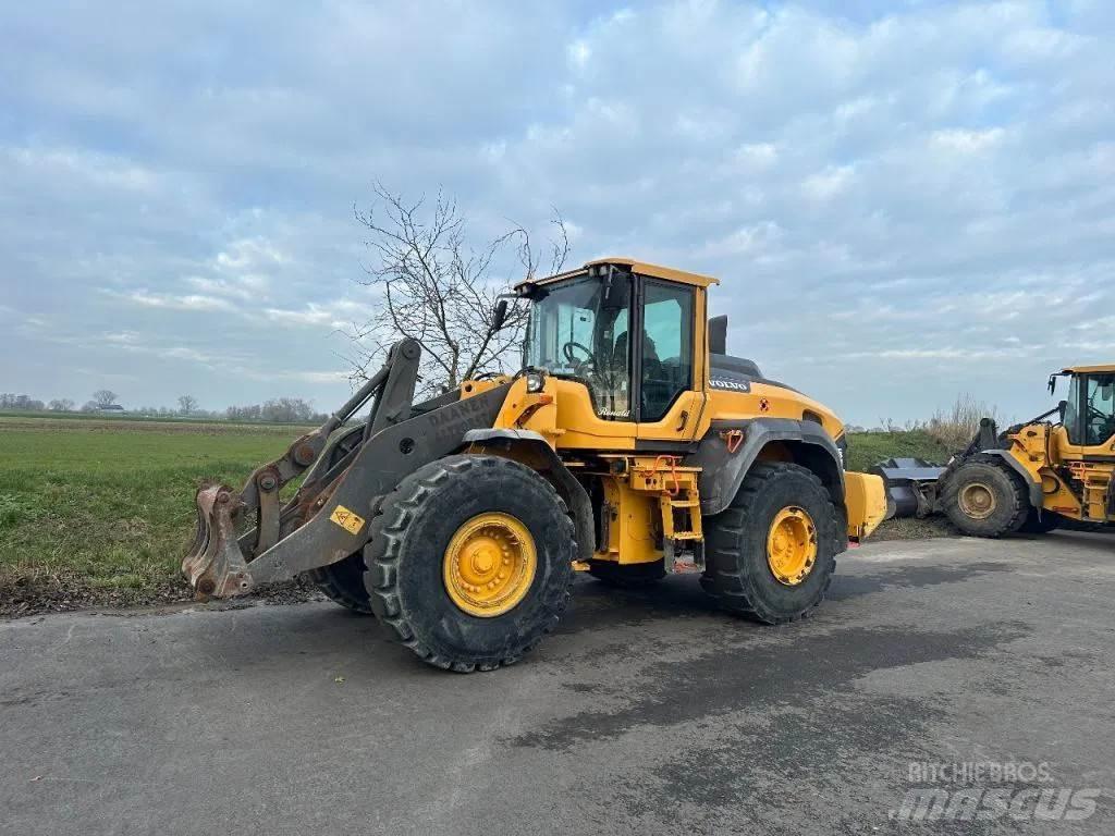 Volvo L120 H Фронтальные погрузчики
