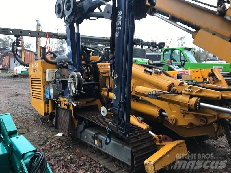 Comacchio MC-F04.1 Гусеничные буровые установки