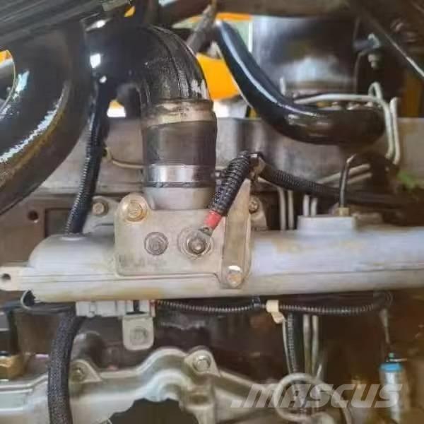 JCB 3CX Экскаваторы-погрузчики