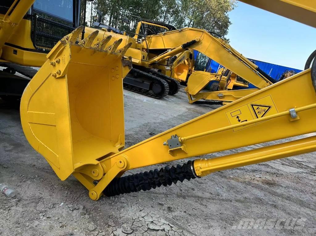 Komatsu PC 120-8 Гусеничные экскаваторы