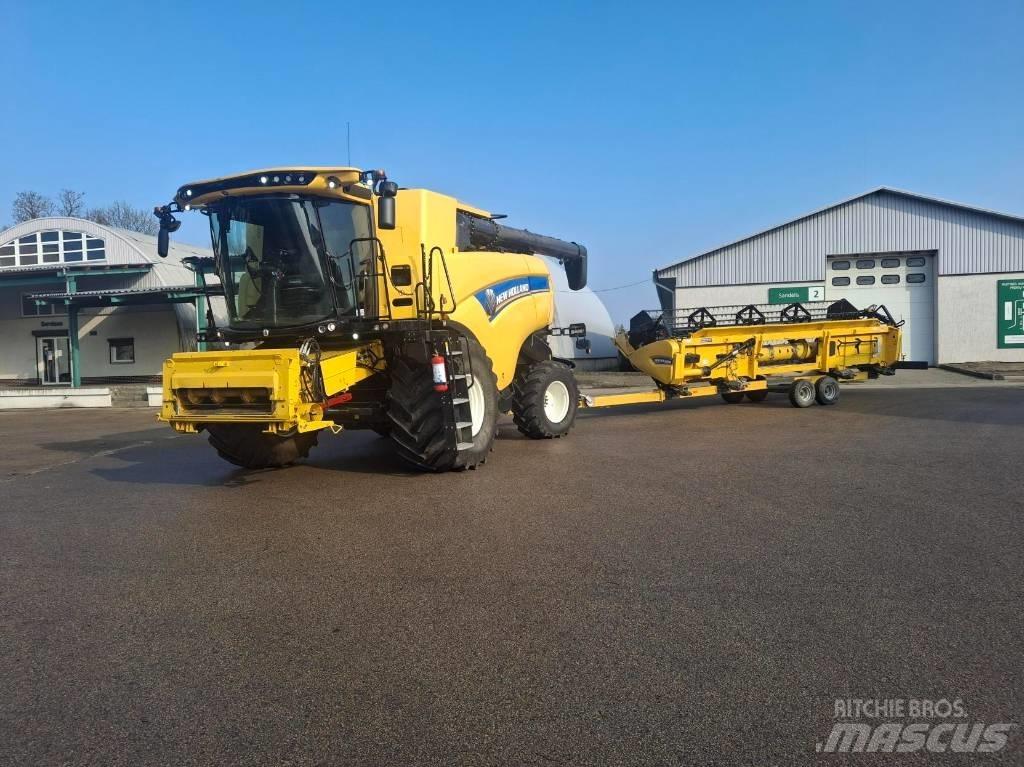New Holland CX8.70 Зерноуборочные комбайны