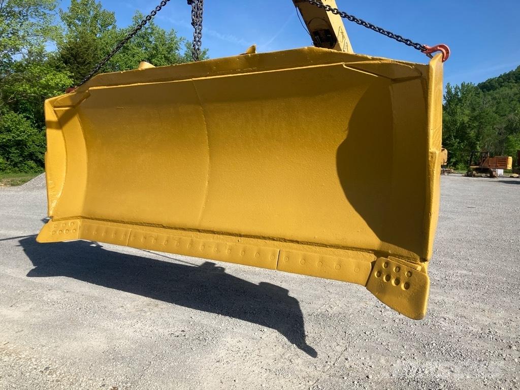 CAT D9T SU Blade Бульдозерные отвалы