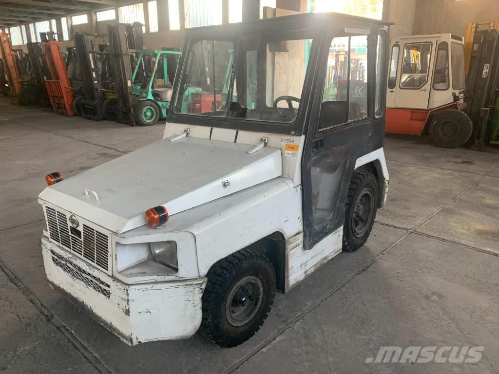 Nissan TD2500 V-2579 Оборудование для аэропортов