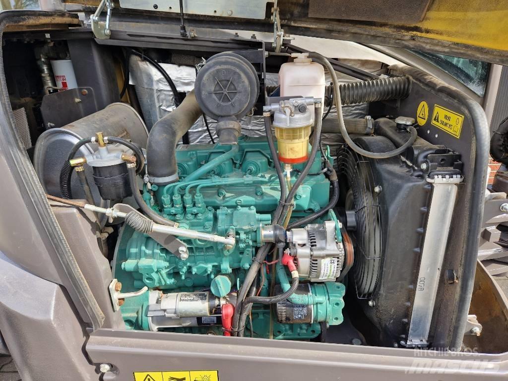 Volvo ECR 50 D Мини-экскаваторы