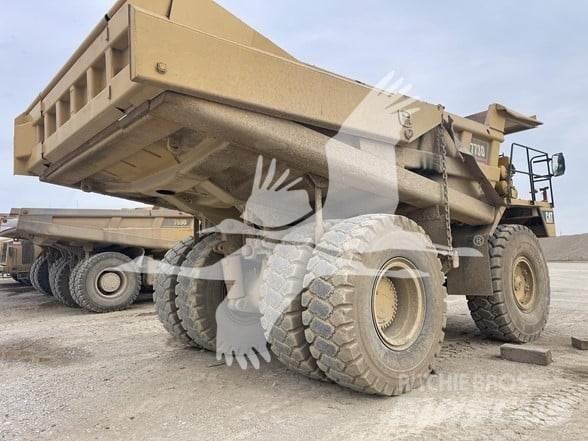 CAT 773D Шарнирно-сочленённые самосвалы