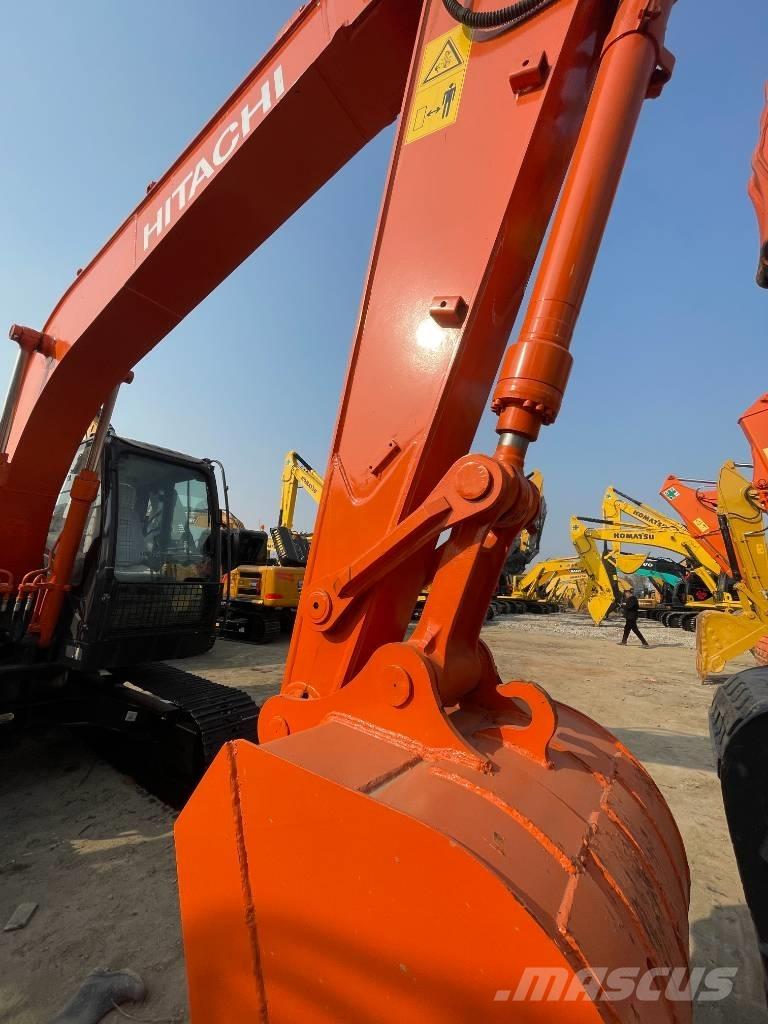 Hitachi ZX 130 Гусеничные экскаваторы