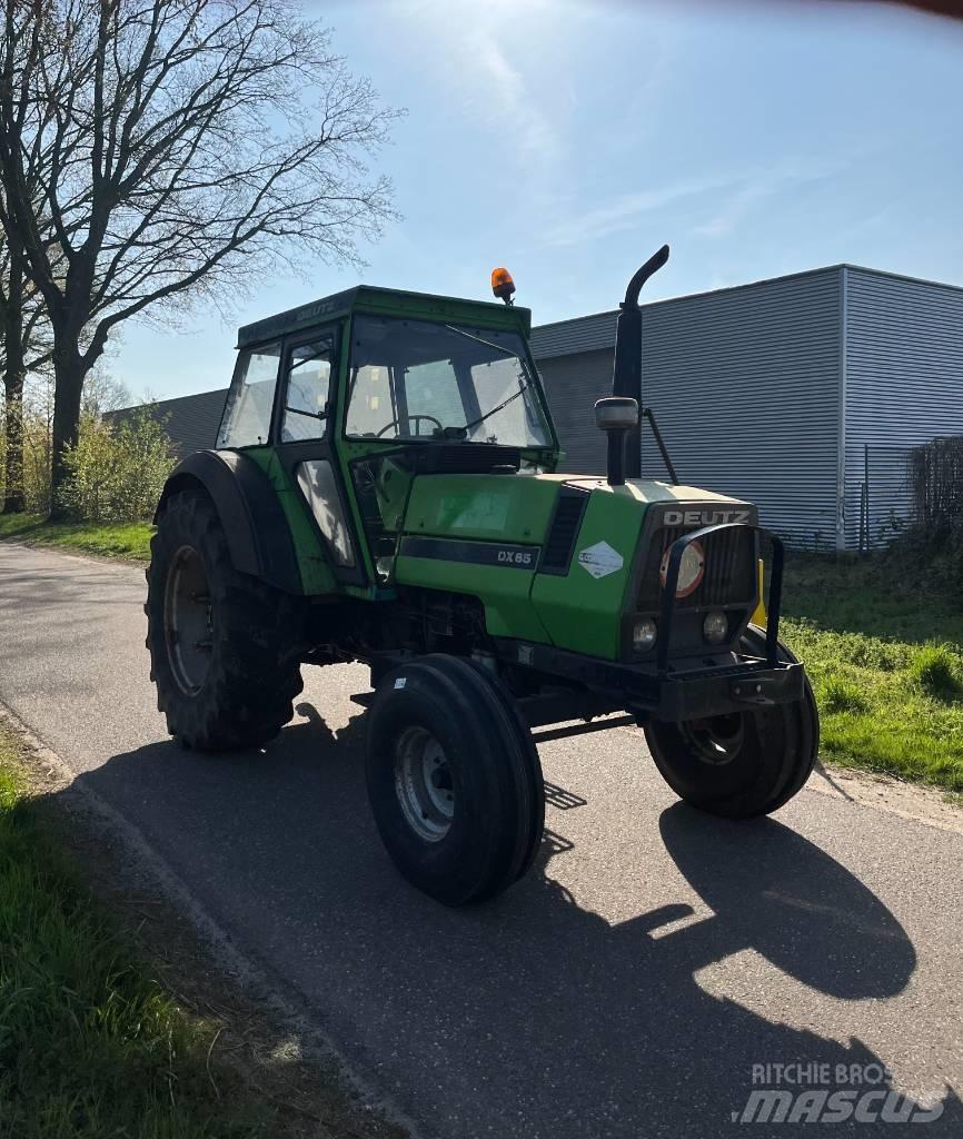 Deutz DX85 Трактора