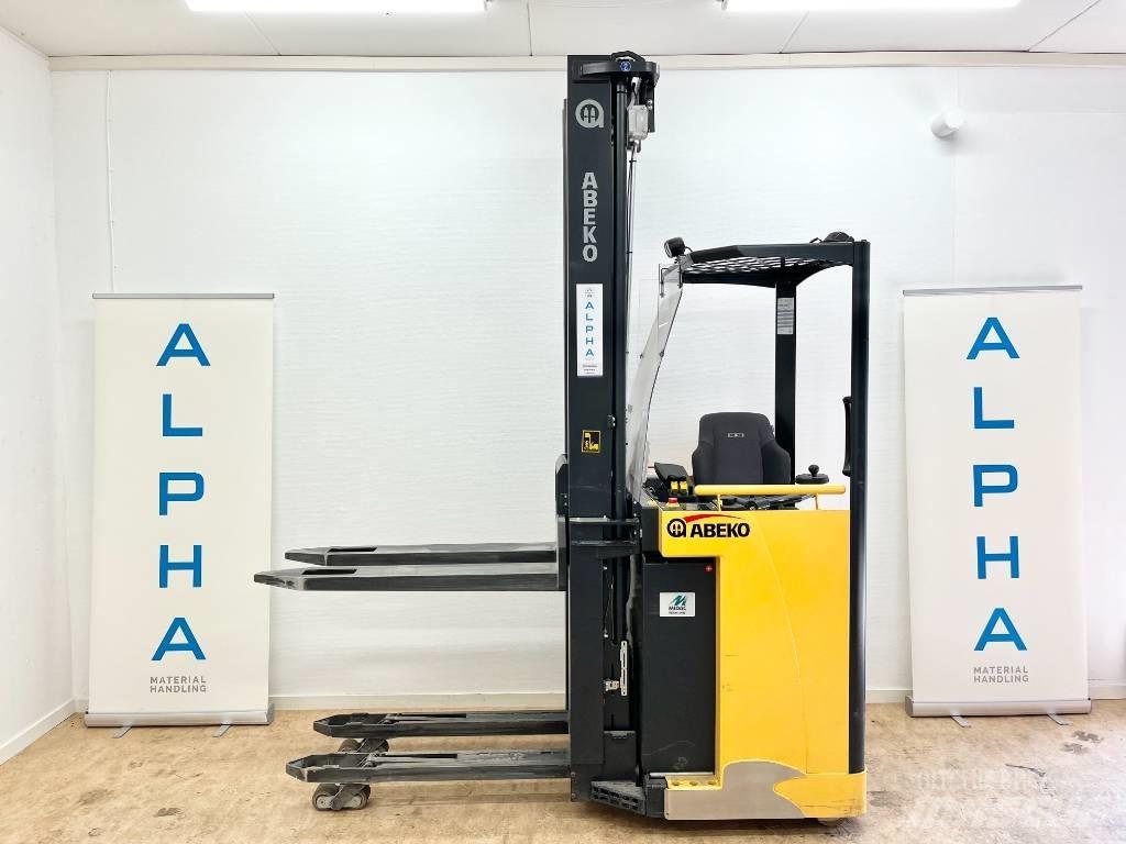 Abeko SW1600 Самоходные электроштабелёры