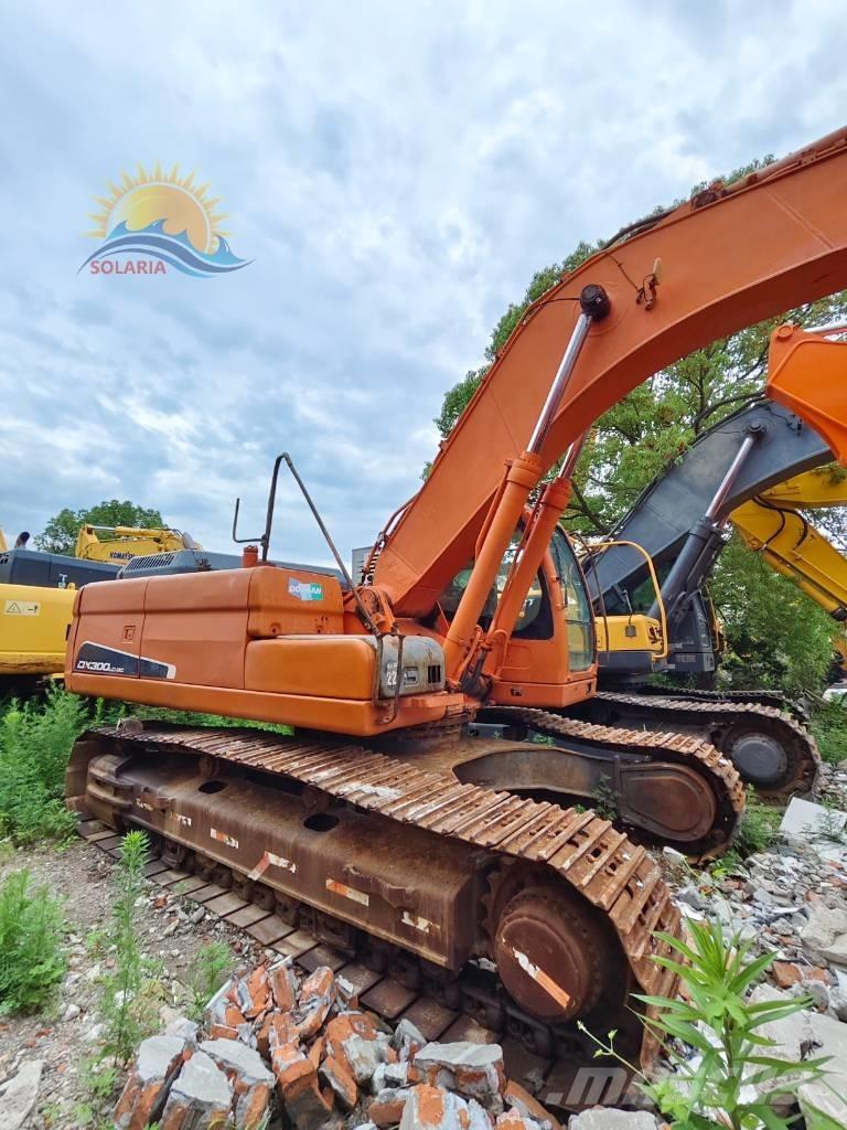 Doosan DX 300 LC-5 Гусеничные экскаваторы