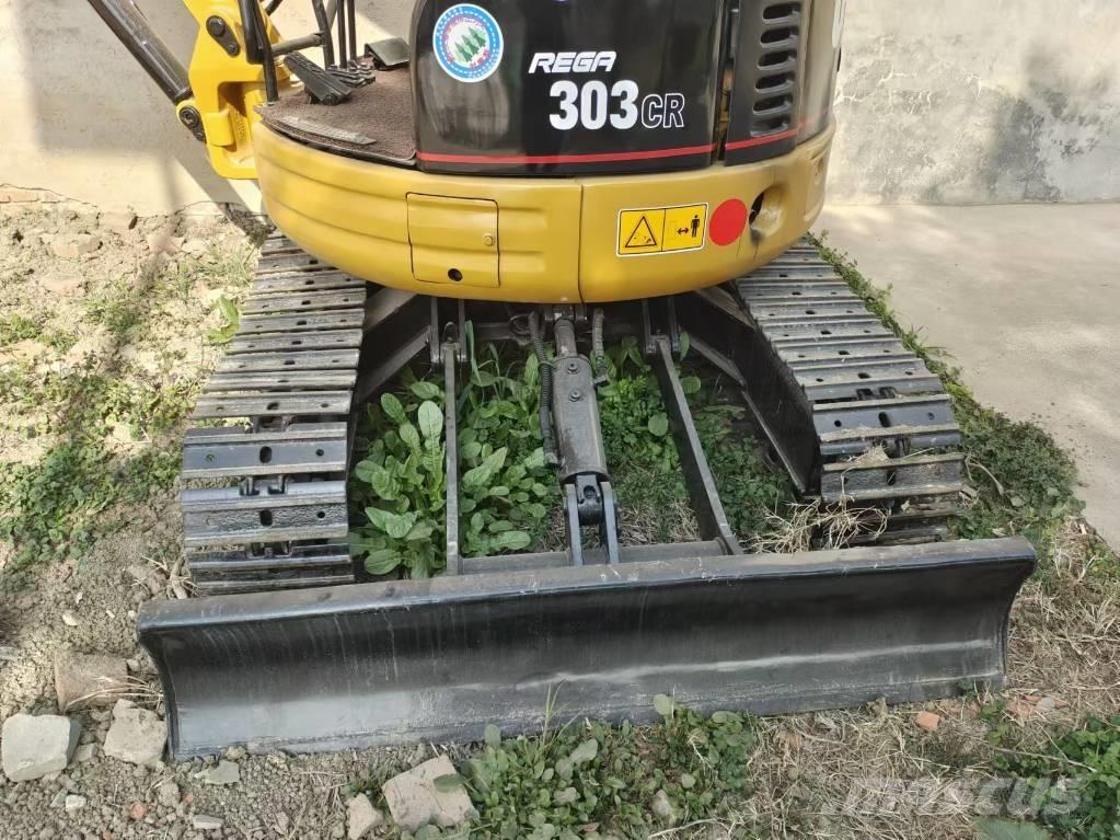 CAT 303 CR Мини-экскаваторы