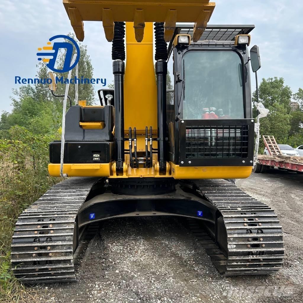 CAT 320D2 Гусеничные экскаваторы