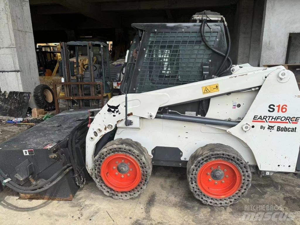 Bobcat S 16 Мини-погрузчики