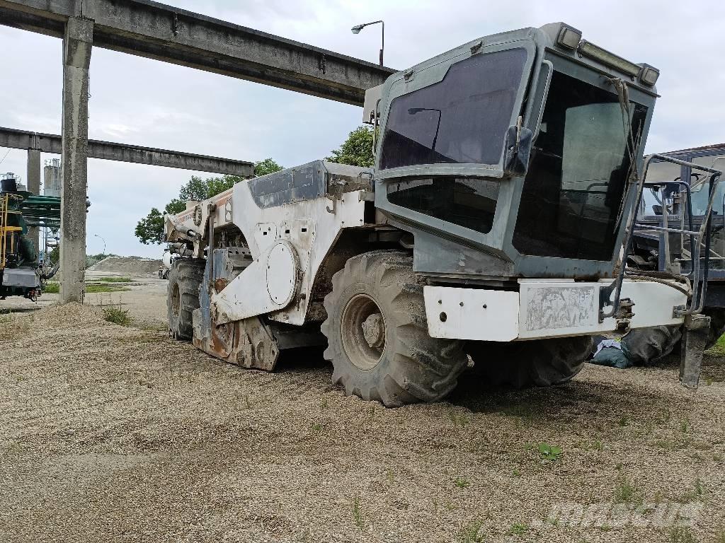 Wirtgen WR 2400 Ресайклеры