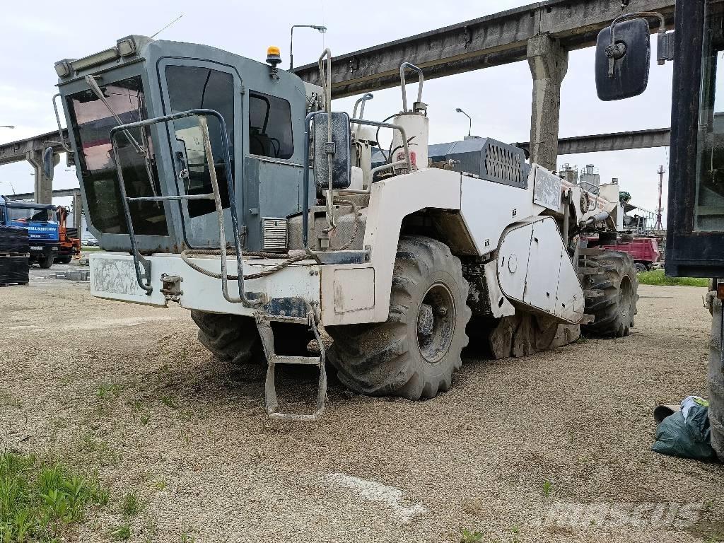 Wirtgen WR 2400 Ресайклеры