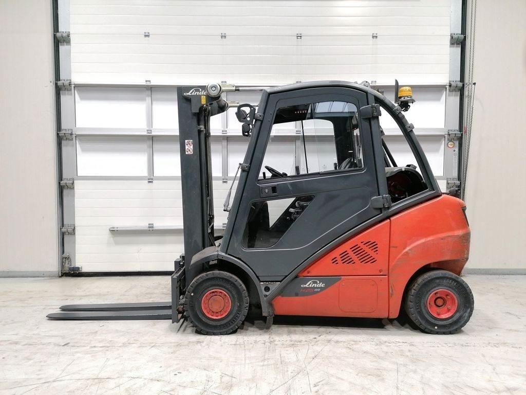 Linde H25T-02 Газовые погрузчики
