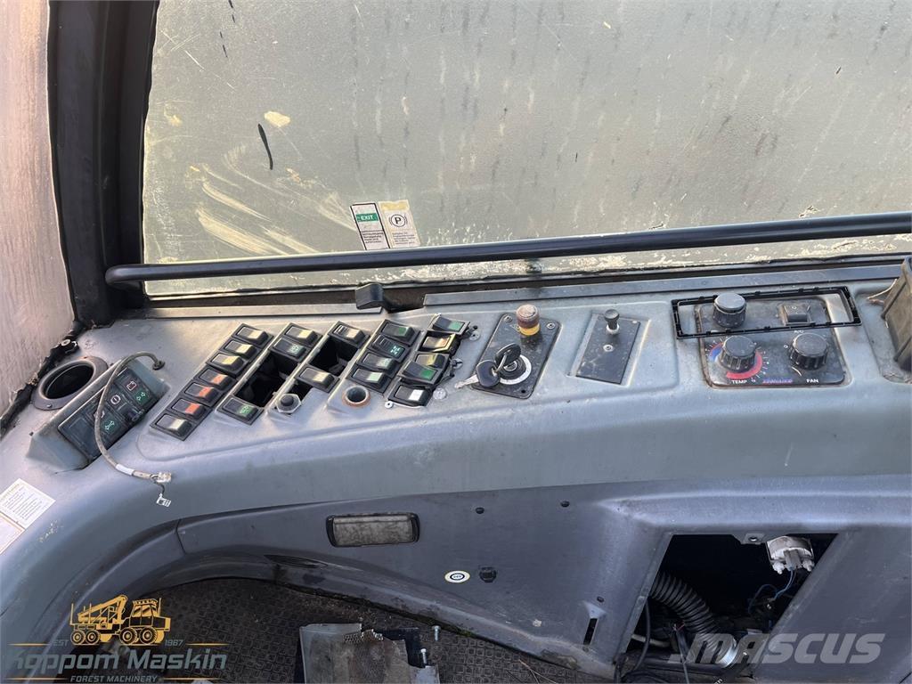 Timberjack 1270C Кабины и интерьер