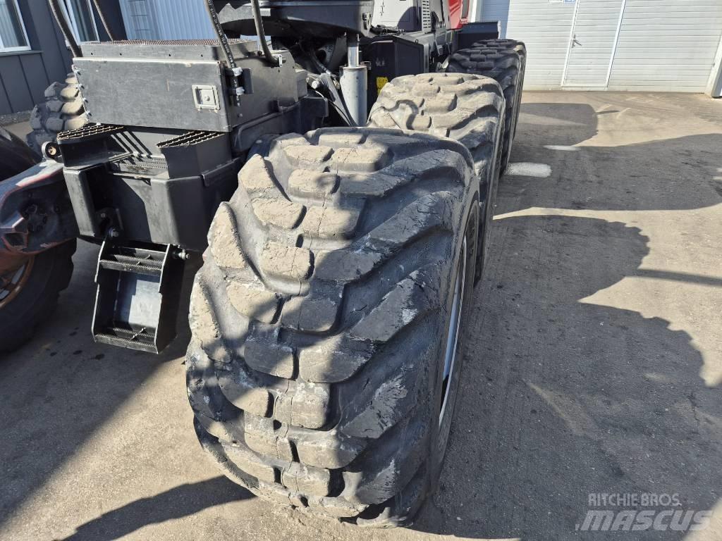 Komatsu 931 XC Харвестеры
