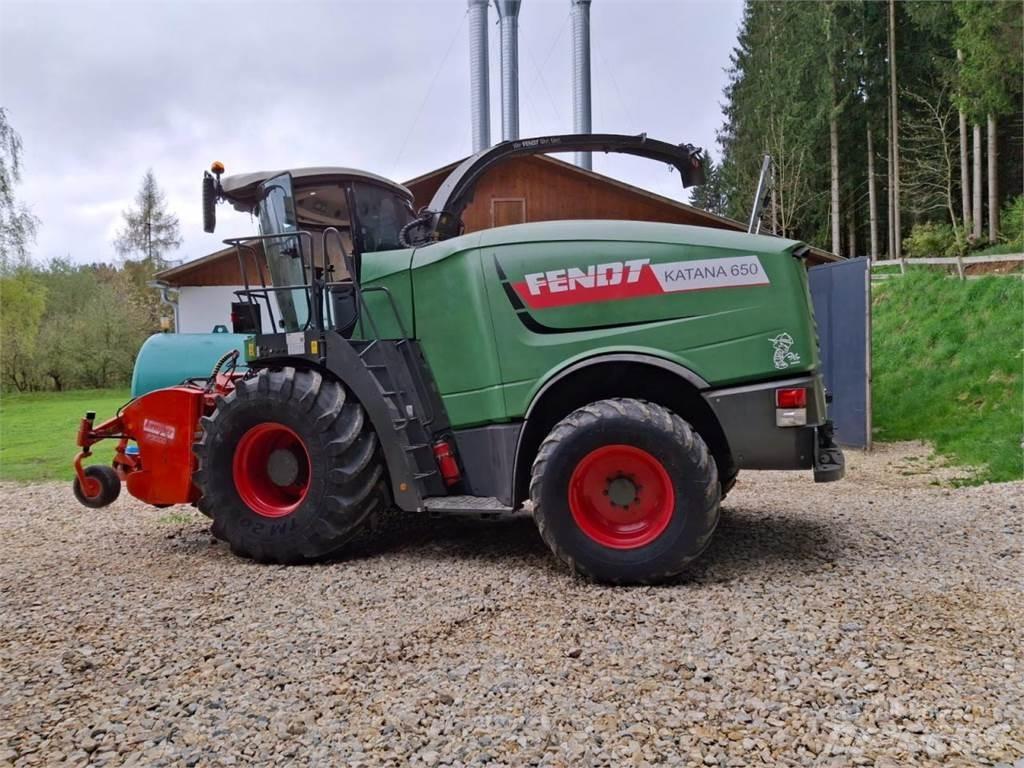 Fendt Katana 65 Самоходные кормоуборочные комбайны