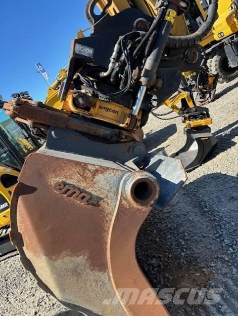 CAT 320 Гусеничные экскаваторы