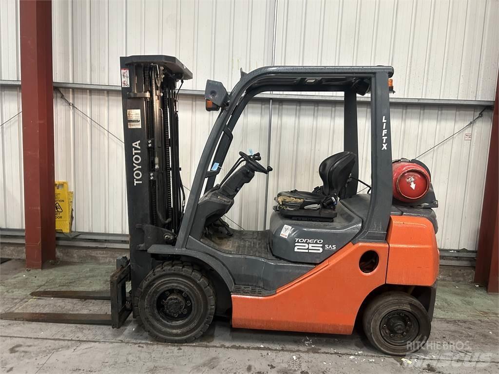Toyota 02-8FGF20 Газовые погрузчики