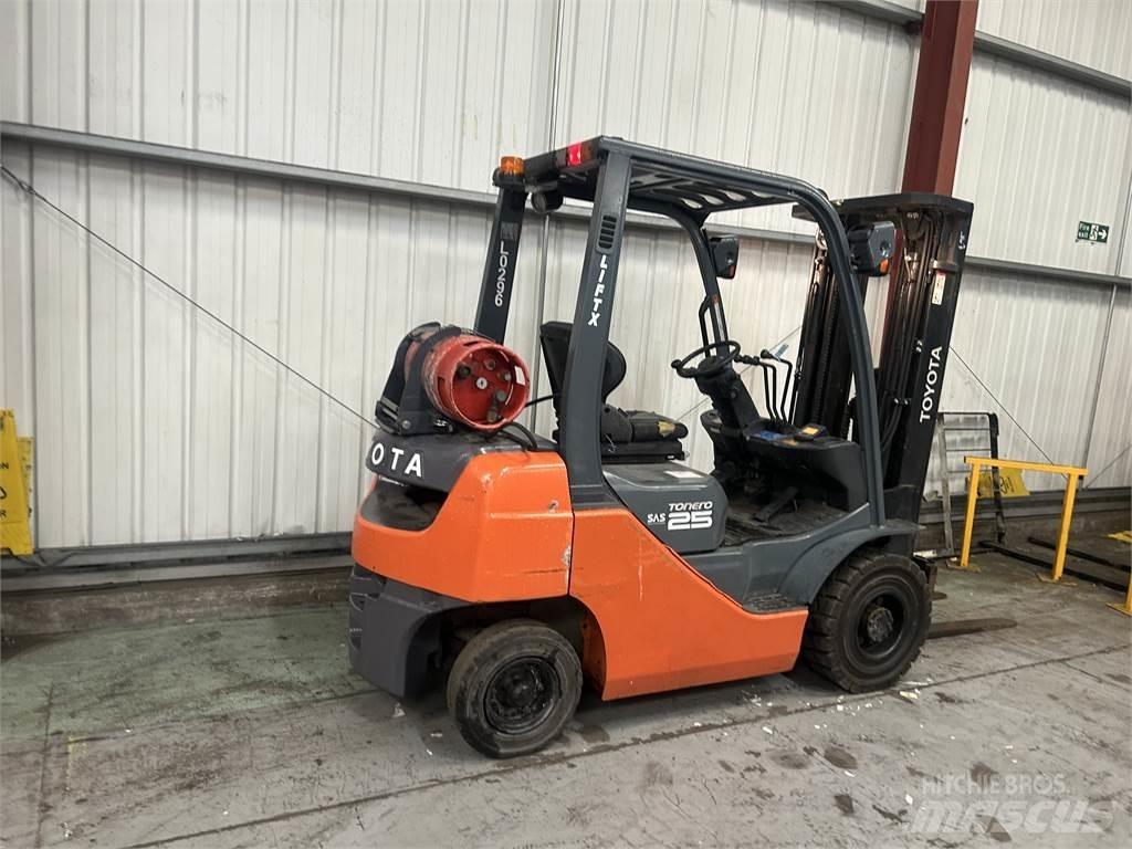 Toyota 02-8FGF20 Газовые погрузчики