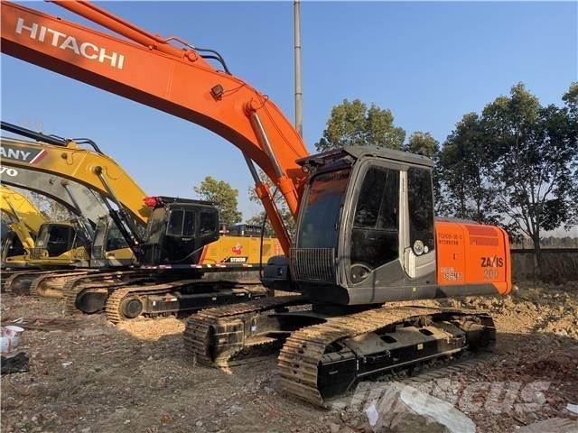 Hitachi ZX200 Гусеничные экскаваторы