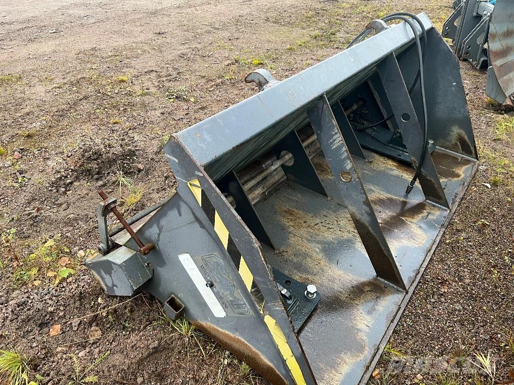 Sami 2000 Пескоразбрасыватели