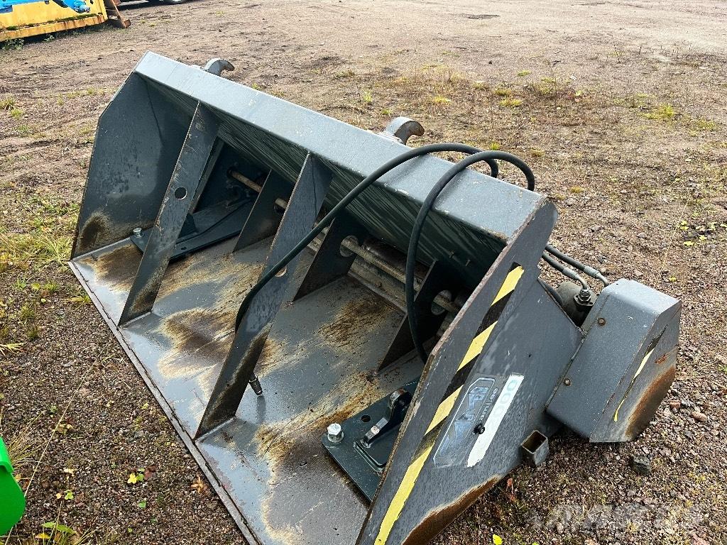 Sami 2000 Пескоразбрасыватели