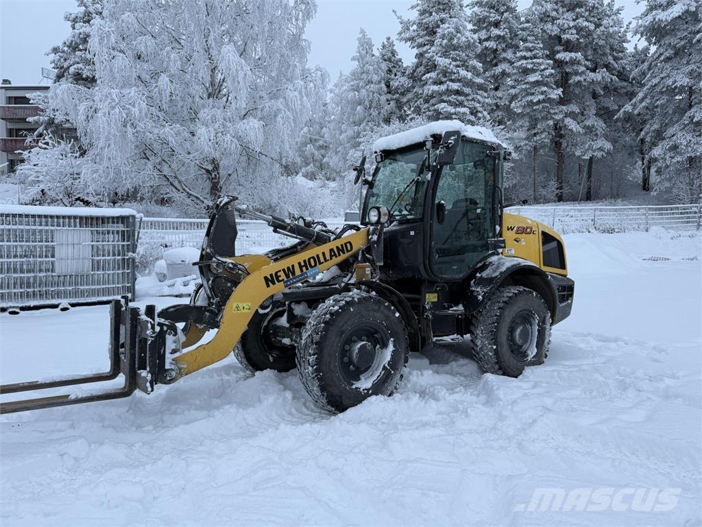 New Holland W80C Фронтальные погрузчики