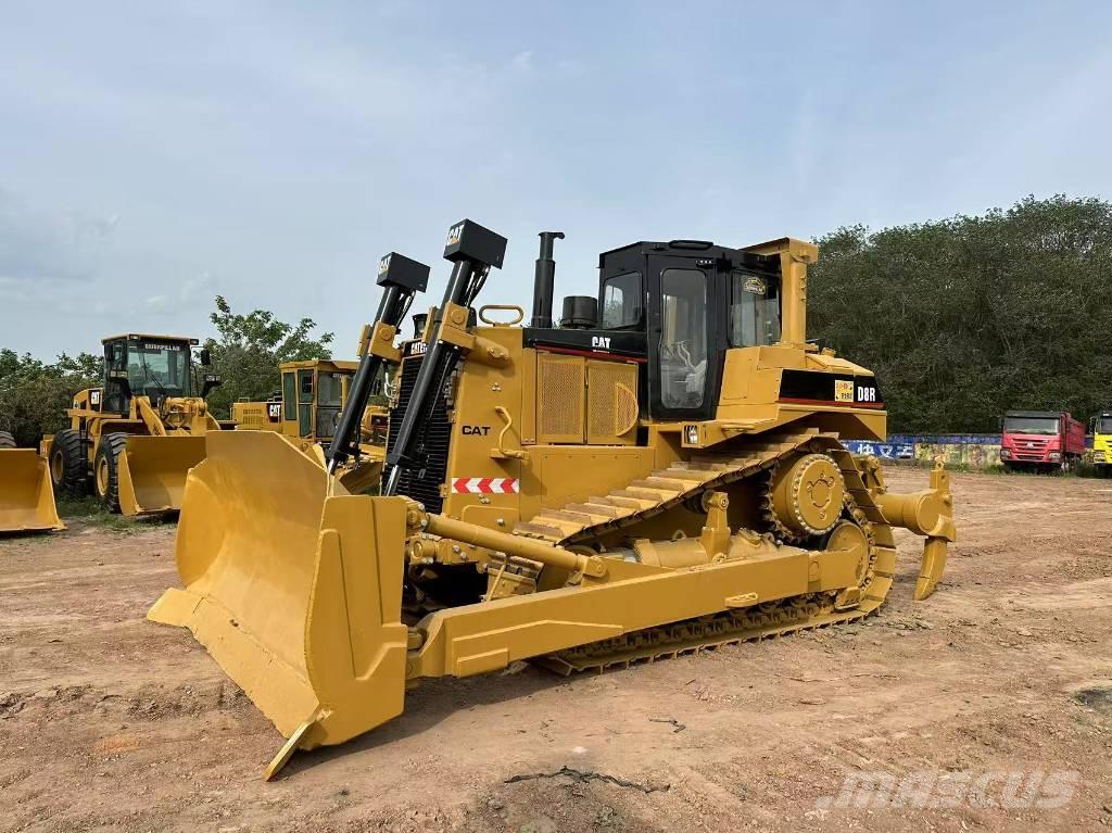 CAT D8R Гусеничные бульдозеры
