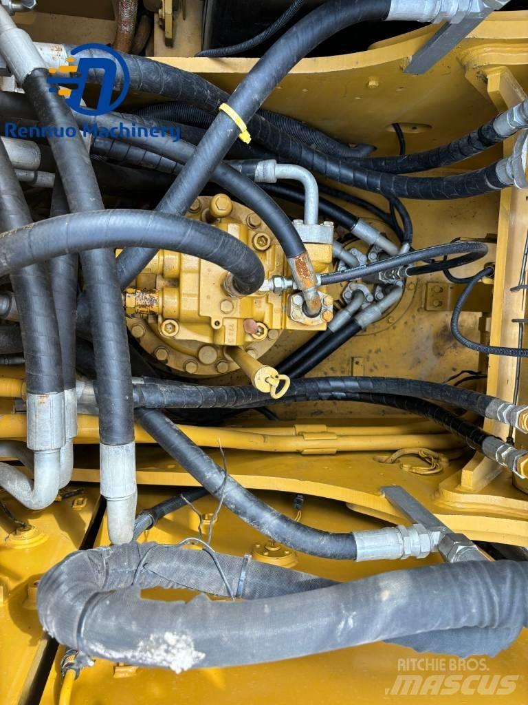 CAT 323 Гусеничные экскаваторы