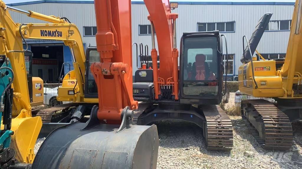 Hitachi Zaxis 120 Гусеничные экскаваторы