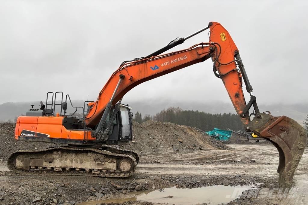 Doosan DX 255 LC-5 Гусеничные экскаваторы