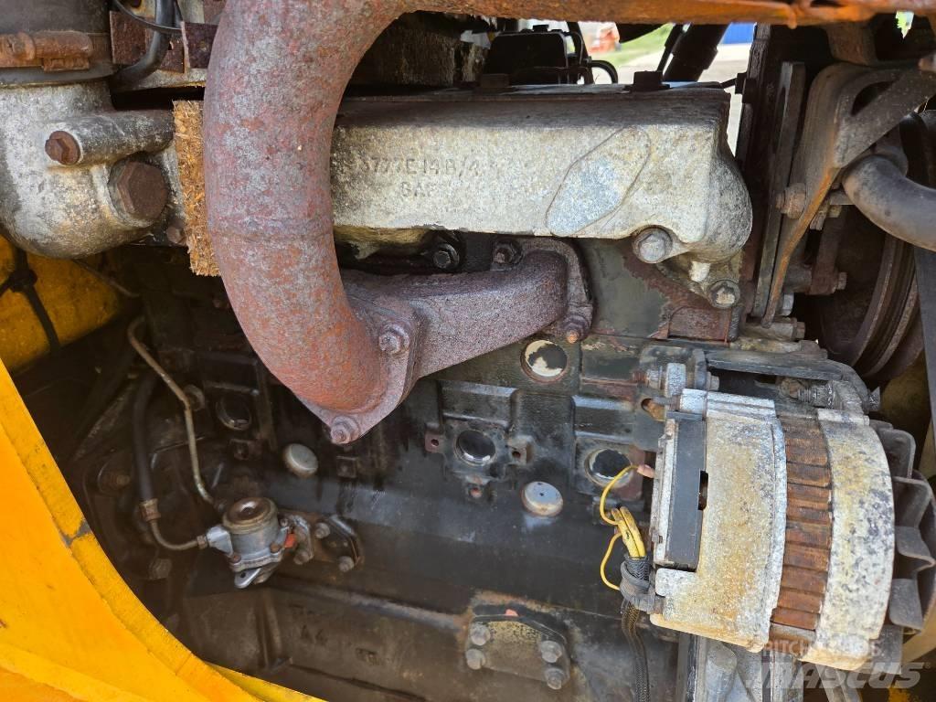 JCB 3 CX SM Экскаваторы-погрузчики