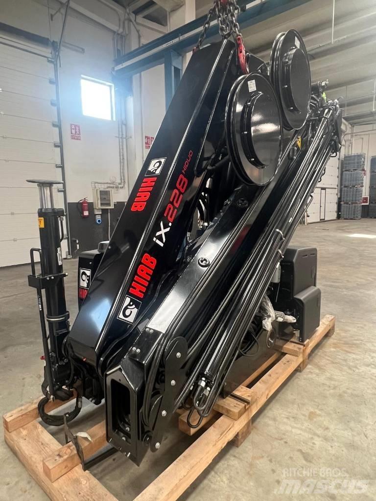 Hiab iX 228 Hiduo E6 Другие грузоподъемные машины