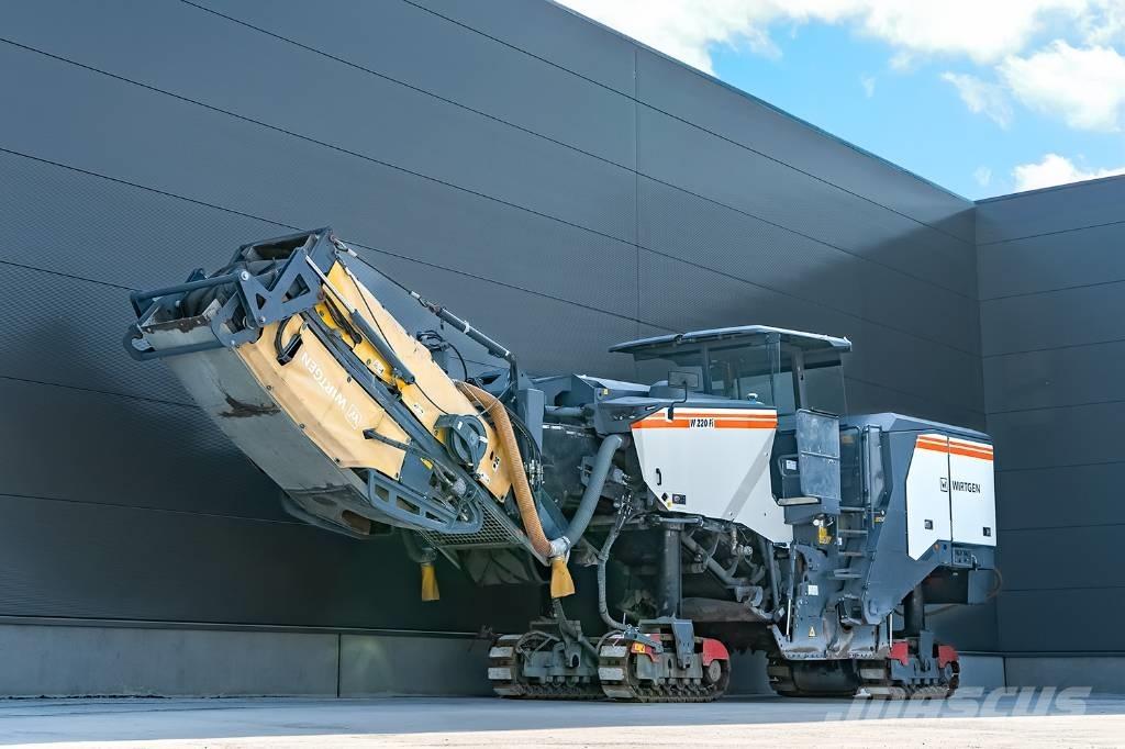 Wirtgen W 220 FI Дорожные фрезы