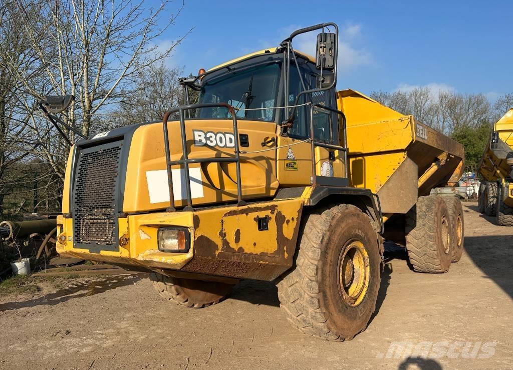 Bell B 30 D Шарнирно-сочленённые самосвалы