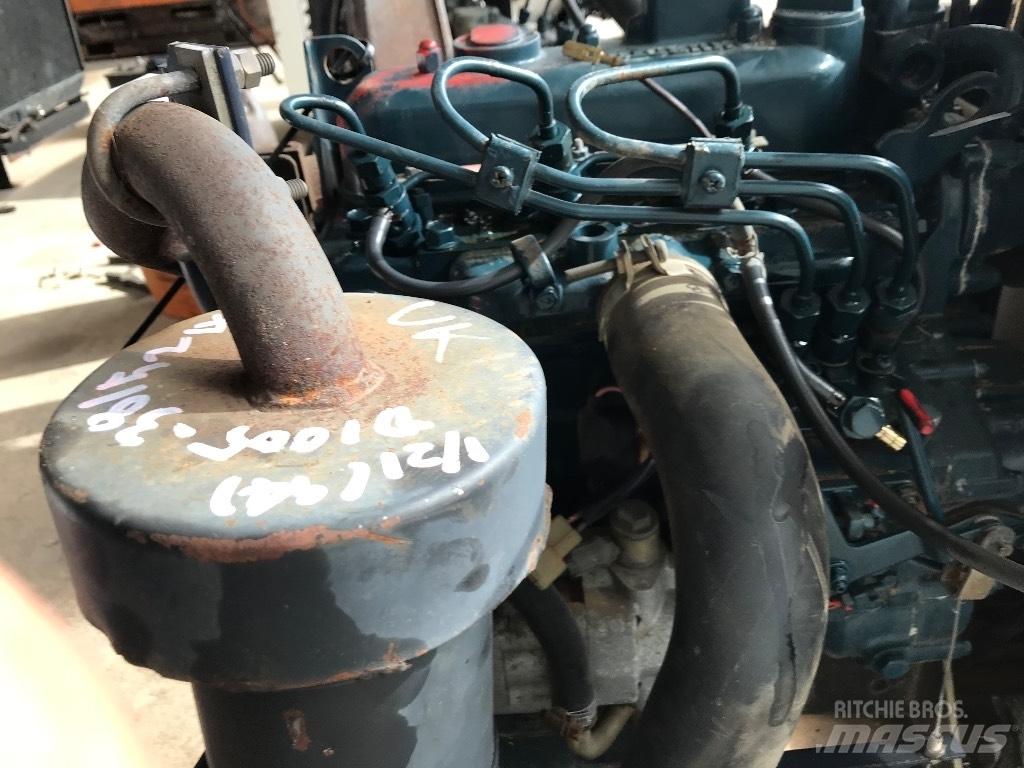 Kubota D 1005 Прочие фургоны