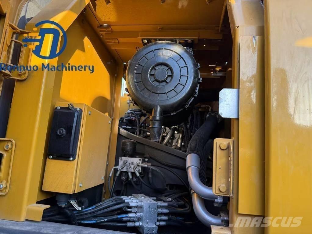 XCMG XE 305DK Гусеничные экскаваторы