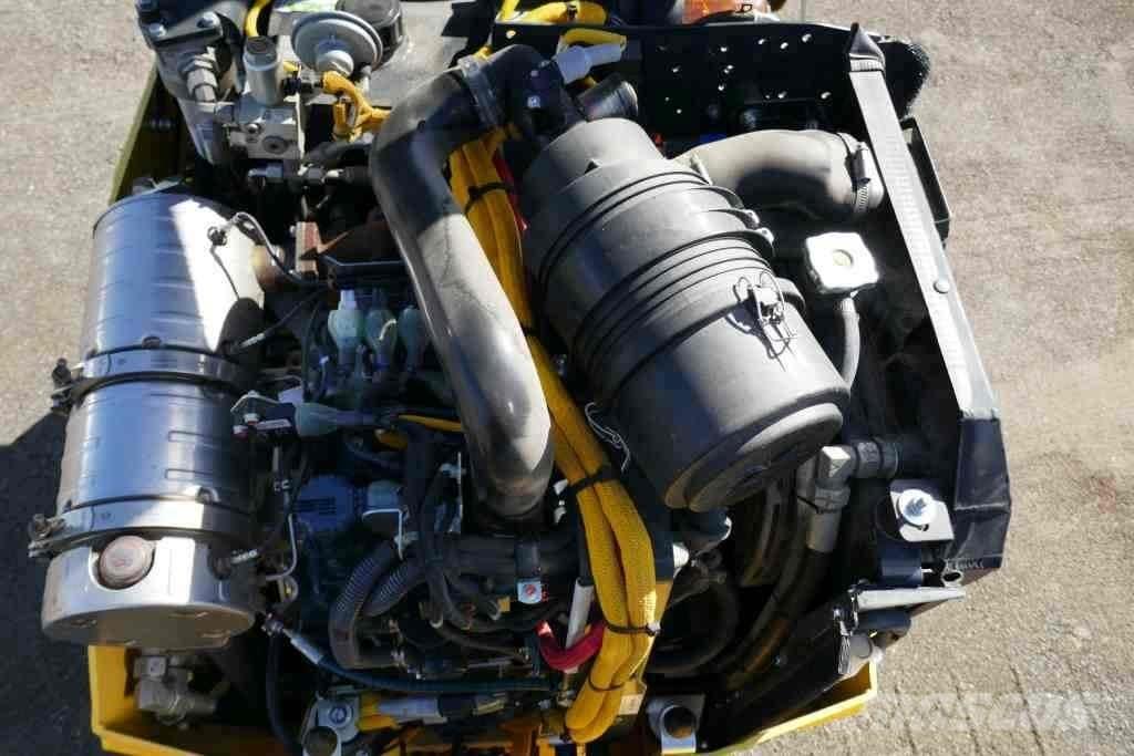 Bomag BW 100 AD-5 Малая дорожная техника