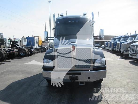Kenworth T880 Седельные тягачи