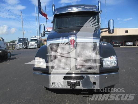 Kenworth T880 Седельные тягачи
