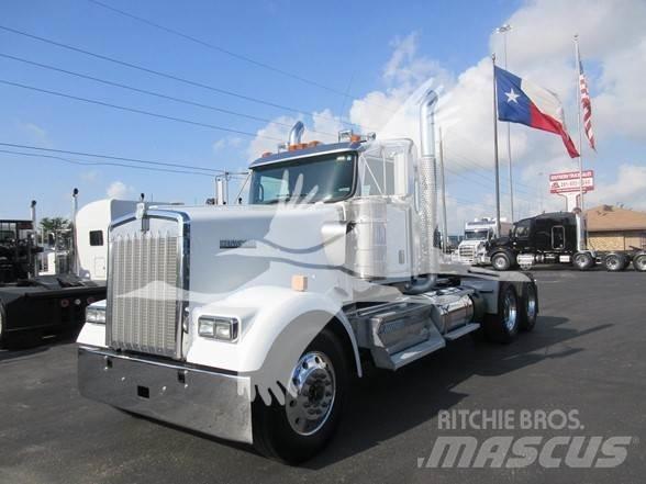Kenworth W900L Седельные тягачи