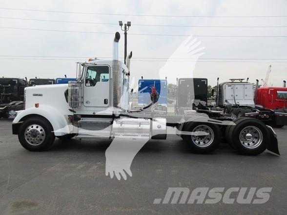 Kenworth W900L Седельные тягачи