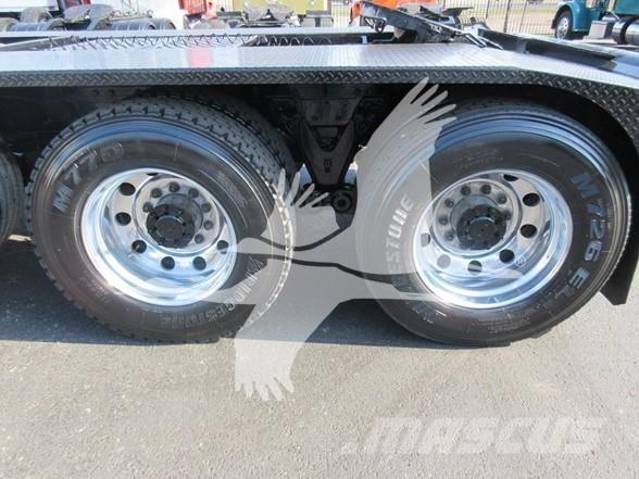 Kenworth W990 Строительная техника - Другие